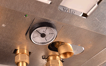 sm.iqe comfort 30.pressure gauge..gif